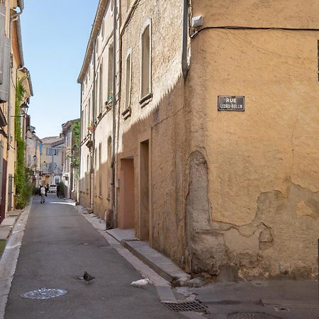 L'Antiquaire - 3 Chambres - Hypercentre - Wifi LʼIsle-sur-la-Sorgue Buitenkant foto
